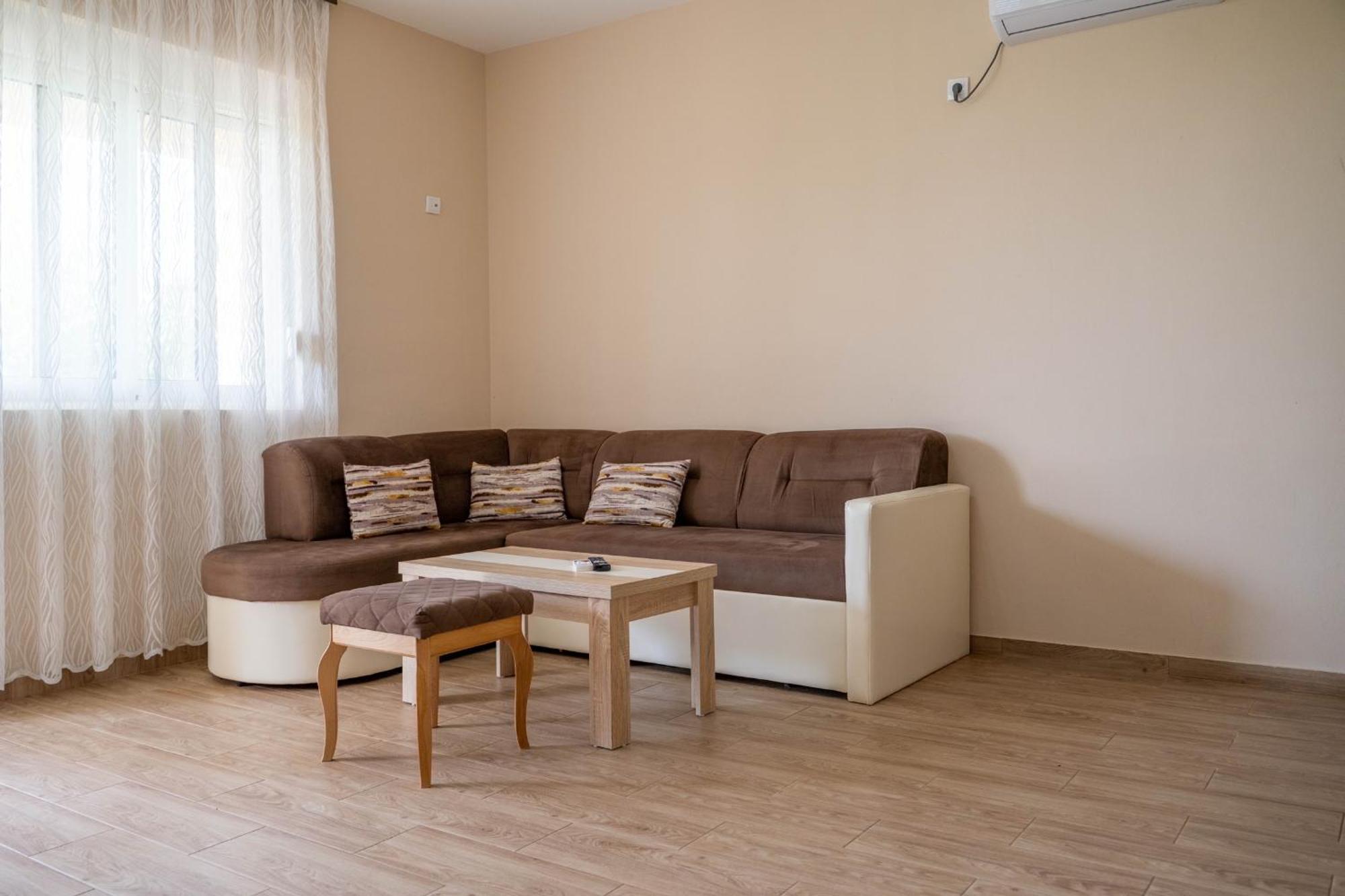 Apartments Rudaj Ulcinj Extérieur photo