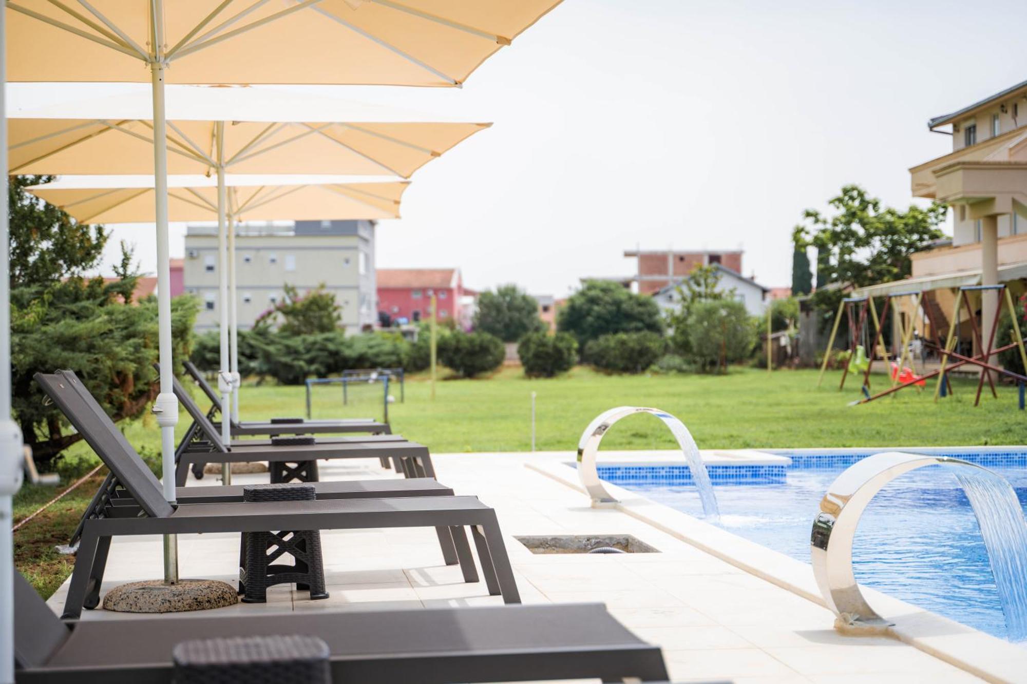 Apartments Rudaj Ulcinj Extérieur photo